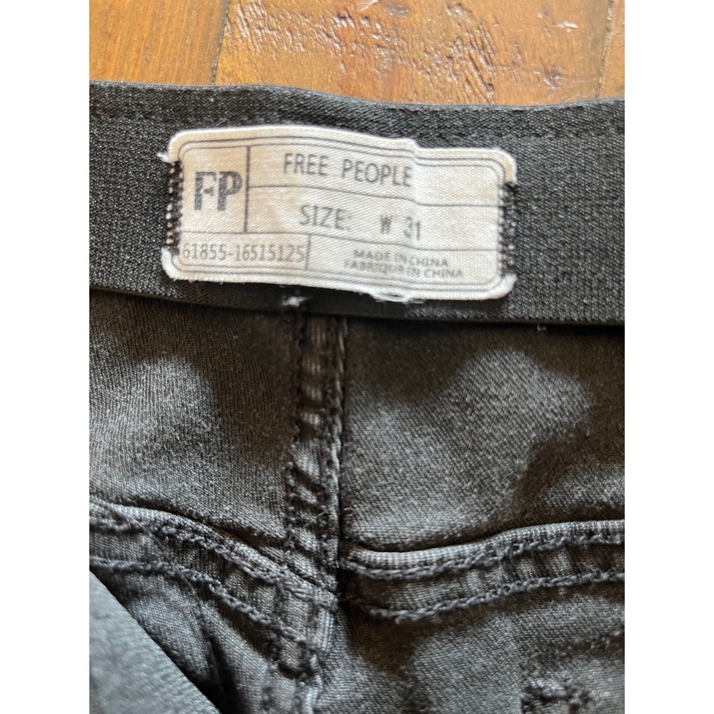 FREE PEOPLE Penny Flare Jeans Pull On Womens 31 Black Vintage Boho Denim - Picture 3 of 4